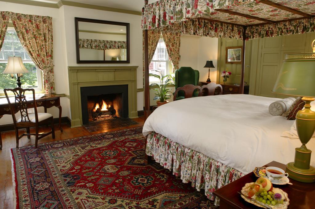 Cameron Estate Inn Mount Joy Eksteriør bilde